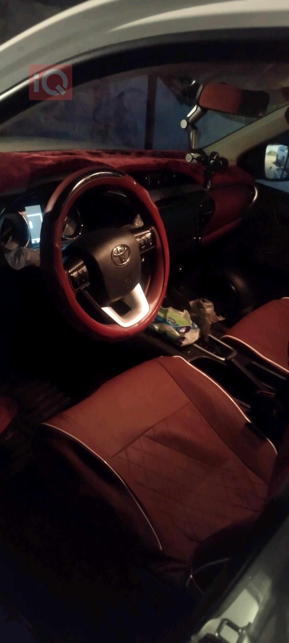 تويوتا هايلوكس